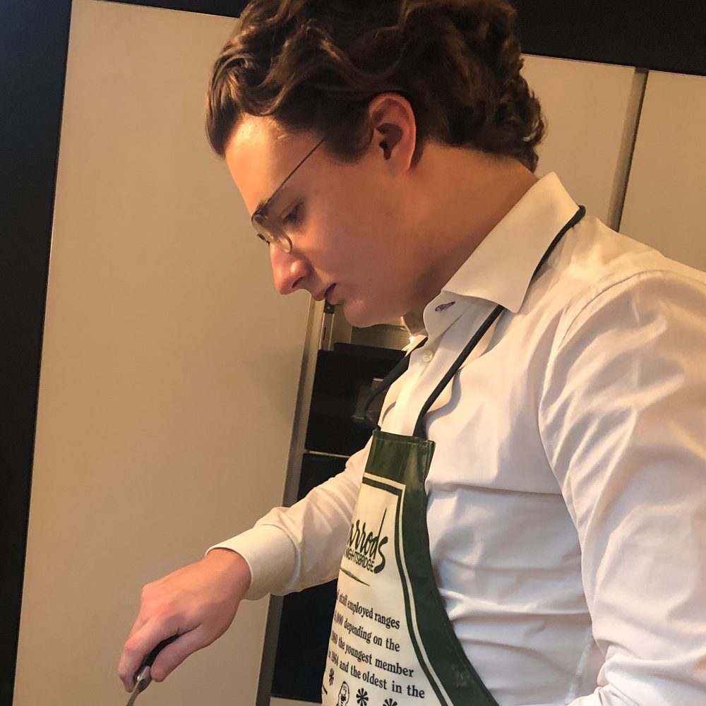 Luis carving a roast